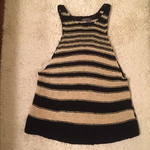 Vince Black & White striped tank top